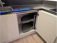 Keuken met bauknecht apparatuur - afbeelding 32 van  32