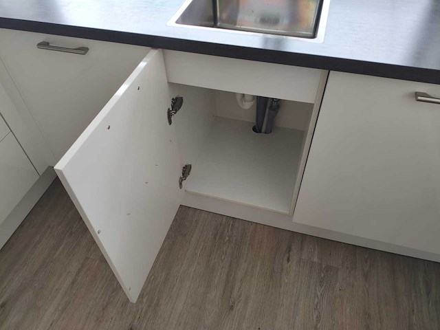 Keuken met bauknecht - afbeelding 8 van  19
