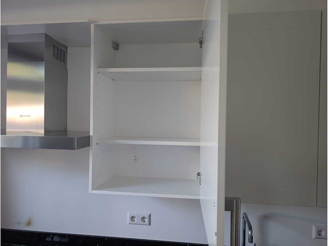 Keuken met bauknecht/bosch apparatuur - afbeelding 18 van  29
