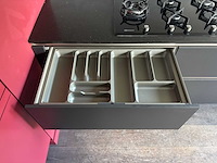 Keuken met bauknecht/whirlpool apparatuur - afbeelding 6 van  12