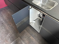 Keuken met bauknecht/whirlpool apparatuur - afbeelding 12 van  12