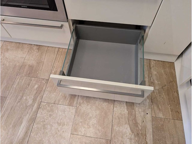 Keuken met beko/siemens apparatuur - afbeelding 5 van  23