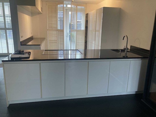 Keuken met boretti apparatuur - afbeelding 1 van  44