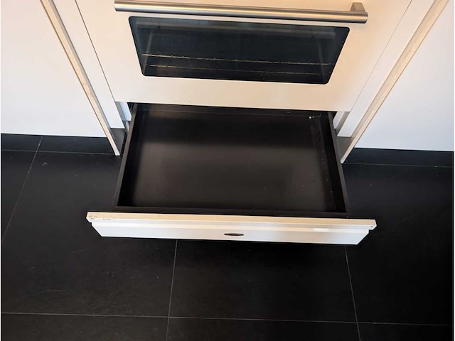 Keuken met boretti apparatuur - afbeelding 18 van  44