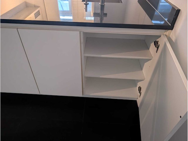 Keuken met boretti apparatuur - afbeelding 43 van  44