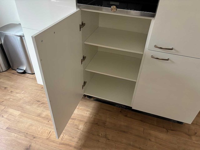 Keuken met boretti / siemens apparatuur - afbeelding 13 van  23