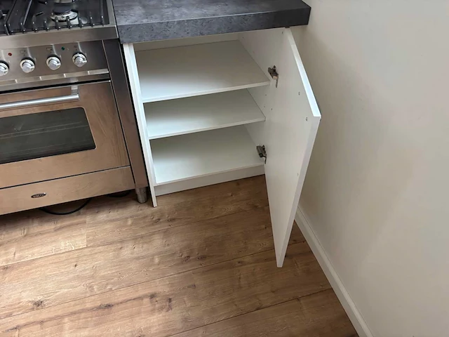 Keuken met boretti / siemens apparatuur - afbeelding 6 van  26