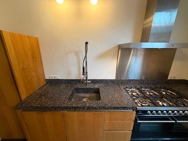 Keuken met boretti / siemens apparatuur - afbeelding 6 van  12