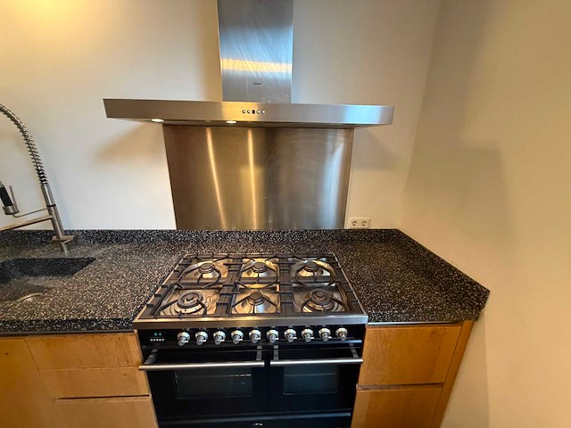 Keuken met boretti / siemens apparatuur - afbeelding 7 van  12