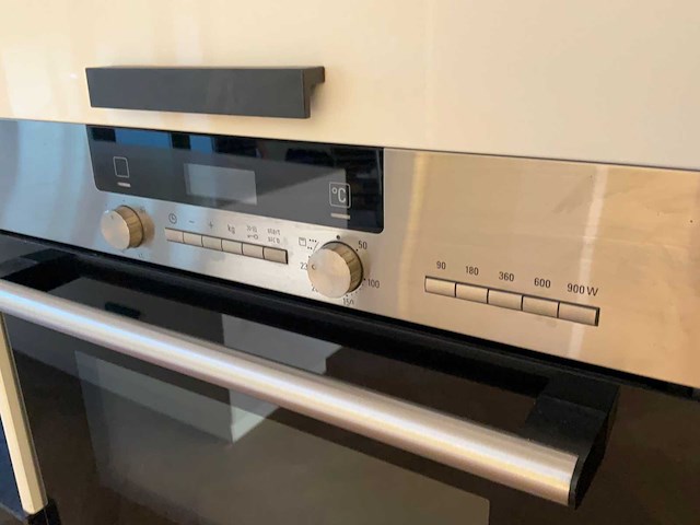 Keuken met boretti/siemens apparatuur - afbeelding 16 van  49