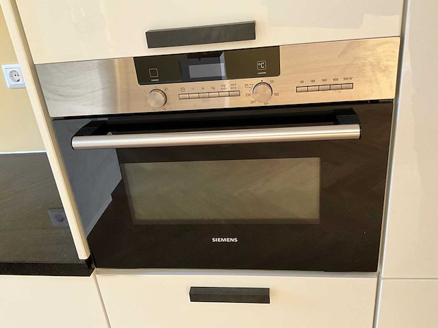 Keuken met boretti/siemens apparatuur - afbeelding 17 van  49