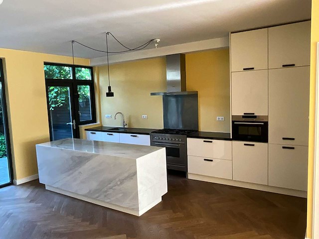 Keuken met boretti/siemens apparatuur - afbeelding 12 van  49