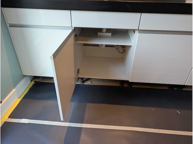Keuken met boretti/siemens apparatuur - afbeelding 24 van  34