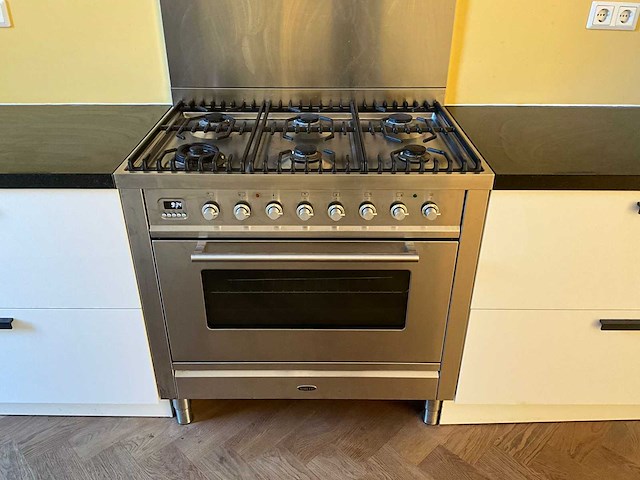 Keuken met boretti/siemens apparatuur - afbeelding 26 van  49