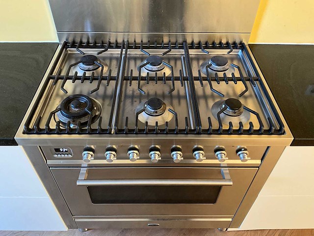 Keuken met boretti/siemens apparatuur - afbeelding 30 van  49