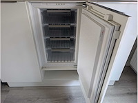 Keuken met bosch apparatuur en novy fornuis - afbeelding 25 van  40