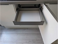 Keuken met bosch apparatuur en novy fornuis - afbeelding 3 van  40