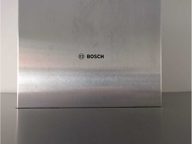 Keuken met bosch apparatuur en novy fornuis - afbeelding 5 van  40