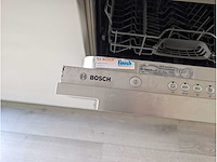 Keuken met bosch apparatuur en novy fornuis - afbeelding 6 van  40