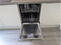 Keuken met bosch apparatuur en novy fornuis - afbeelding 7 van  40
