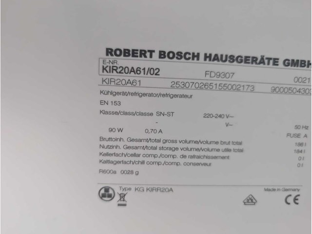 Keuken met bosch apparatuur en novy fornuis - afbeelding 32 van  40