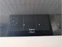 Keuken met bosch apparatuur en novy fornuis - afbeelding 38 van  40