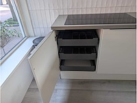 Keuken met bosch apparatuur en novy fornuis - afbeelding 40 van  40