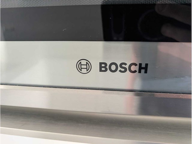 Keuken met bosch apparatuur en novy fornuis - afbeelding 28 van  39
