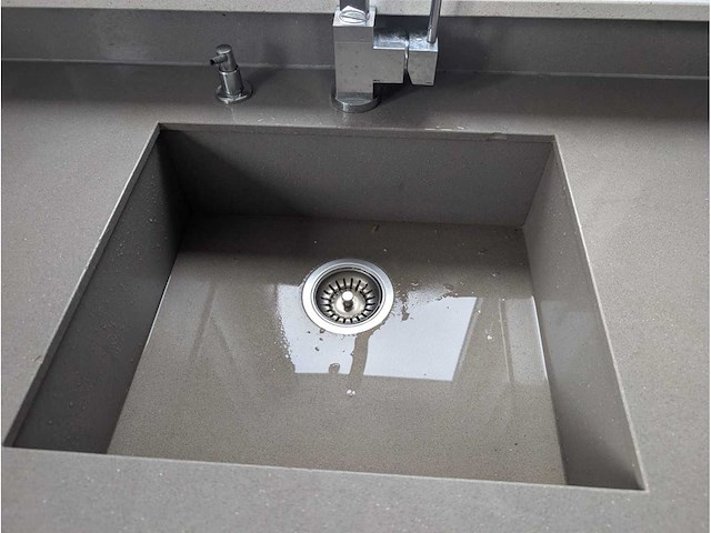 Keuken met bosch apparatuur - afbeelding 40 van  52