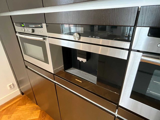 Keuken met bosch apparatuur - afbeelding 4 van  60