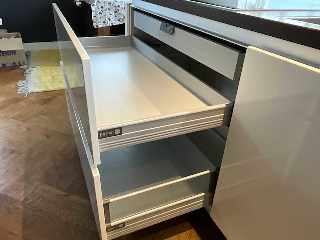 Keuken met bosch apparatuur - afbeelding 45 van  60