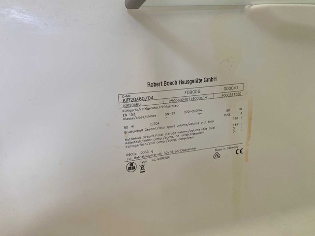 Keuken met bosch apparatuur - afbeelding 3 van  24