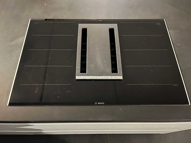 Keuken met bosch apparatuur - afbeelding 27 van  31