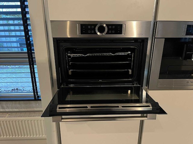 Keuken met bosch apparatuur - afbeelding 29 van  31