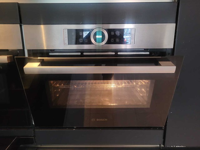 Keuken met bosch apparatuur - afbeelding 2 van  11