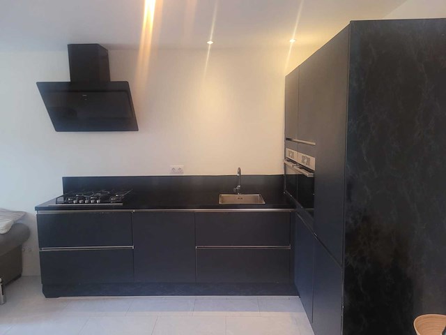 Keuken met bosch apparatuur - afbeelding 6 van  11