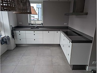 Keuken met bosch apparatuur - afbeelding 37 van  52