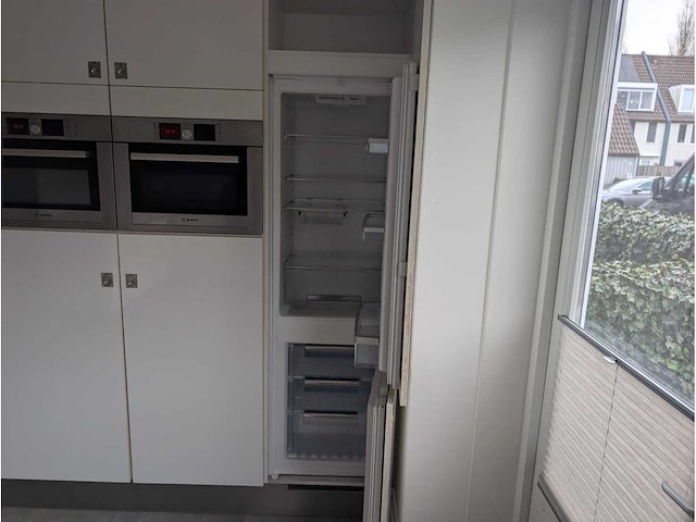 Keuken met bosch apparatuur - afbeelding 5 van  52