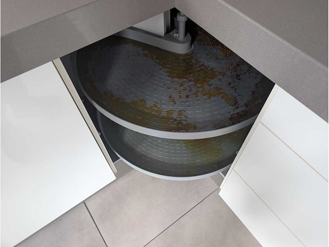 Keuken met bosch apparatuur - afbeelding 23 van  52