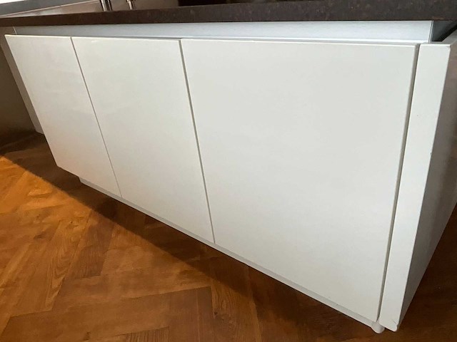 Keuken met bosch apparatuur - afbeelding 45 van  58
