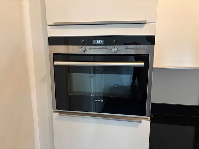 Keuken met bosch / siemens apparatuur - afbeelding 12 van  25
