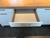 Keuken met bosch / whirlpool apparatuur - afbeelding 15 van  17