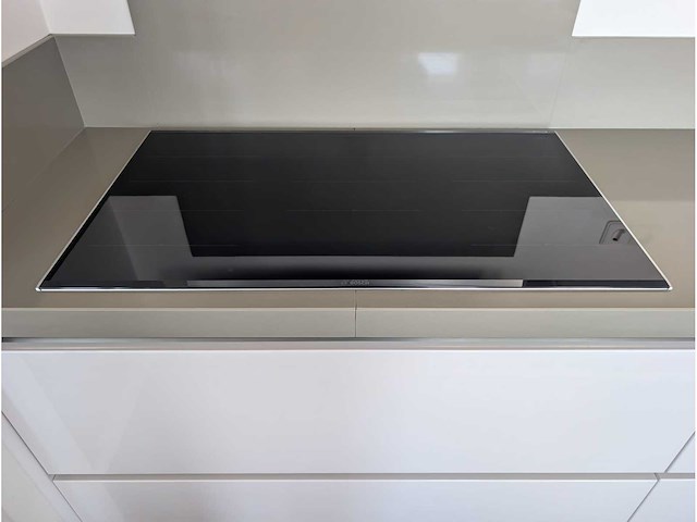 Keuken met bosch/miele apparatuur - afbeelding 10 van  25