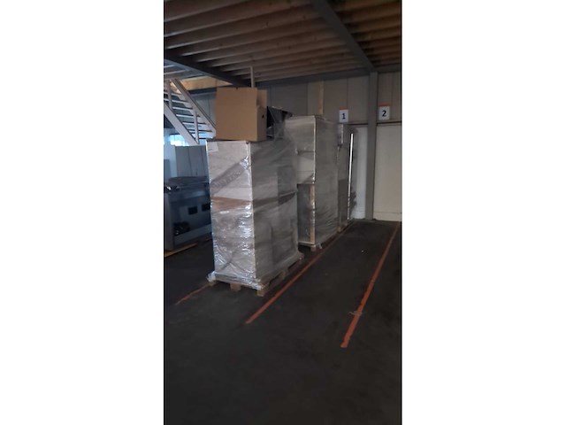 Keuken met bosch/miele apparatuur - afbeelding 22 van  25