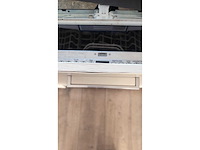 Keuken met bosch/siemens apparatuur - afbeelding 21 van  29