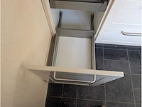 Keuken met bosch/whirlpool apparatuur - afbeelding 13 van  21