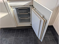 Keuken met bosch/whirlpool apparatuur - afbeelding 7 van  34