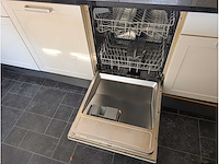 Keuken met bosch/whirlpool apparatuur - afbeelding 18 van  34