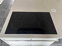 Keuken met bosch/whirlpool apparatuur - afbeelding 19 van  24