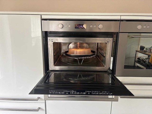 Keuken met bosch/whirlpool apparatuur - afbeelding 24 van  24